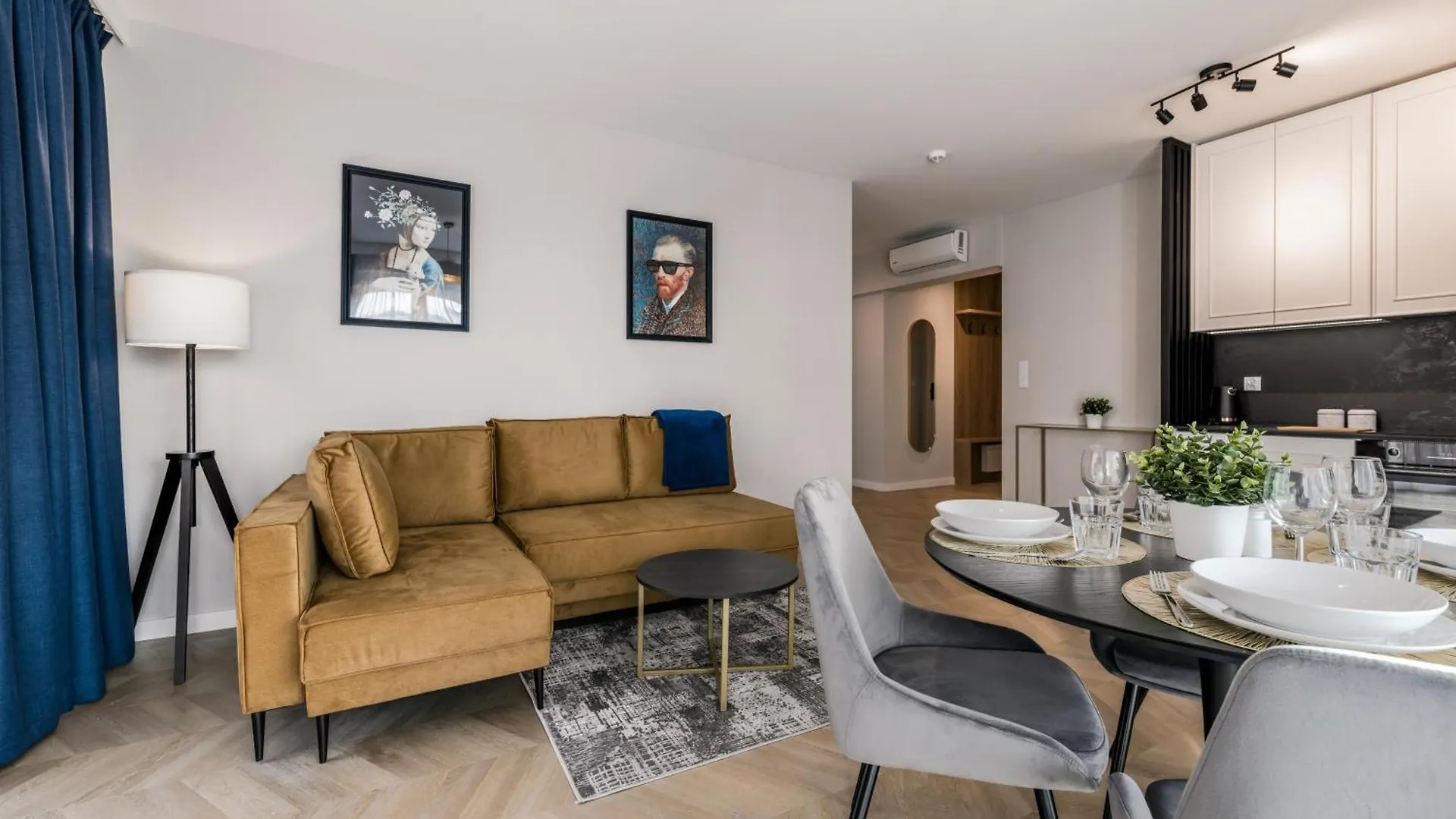 Metropolis Design Apartments Krakow 0*,  Poland